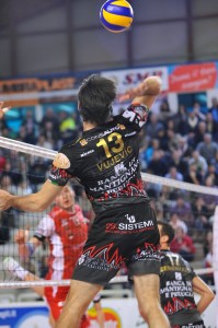 Goran VUJEVIC, attacco