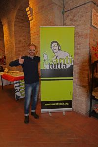 Avanti Tutta stand con Leonardo 2