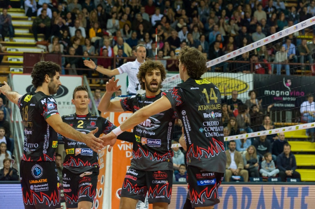 Sir Safety Perugia, abbraccio