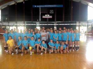 TaismaryAguero-campschoolvolley