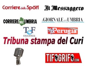 Tribuna081215